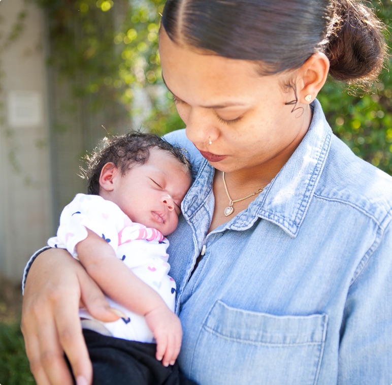 Recursos para mujeres embarazadas, bebés y niños pequeños durante